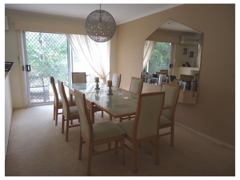 298 Central Street, Arundel QLD 4214