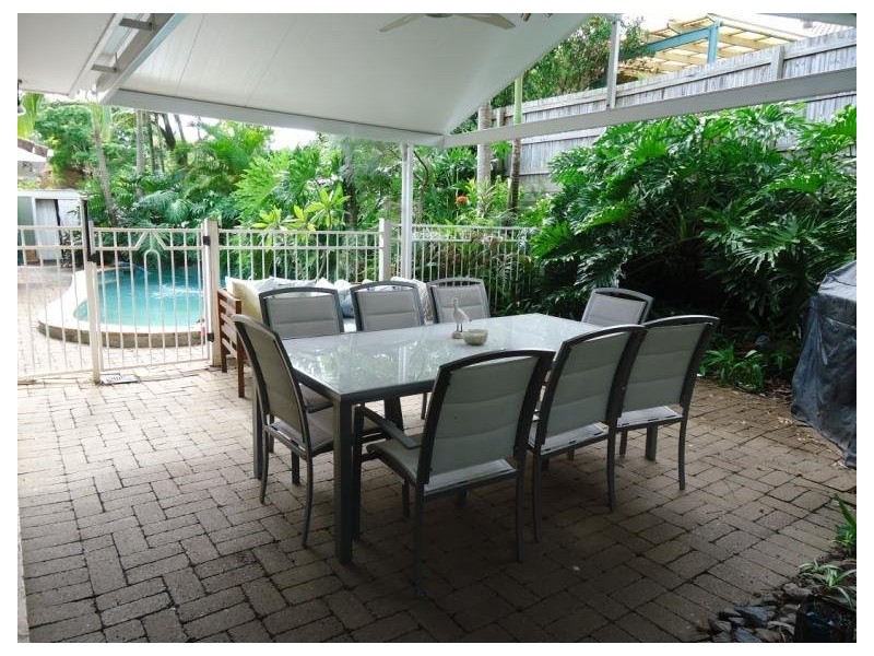 298 Central Street, Arundel QLD 4214