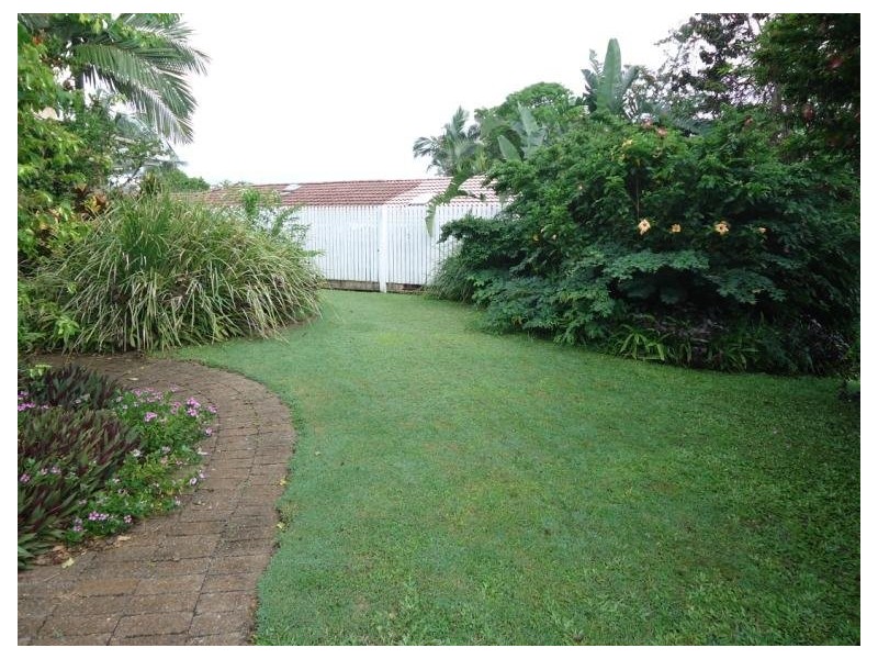 298 Central Street, Arundel QLD 4214