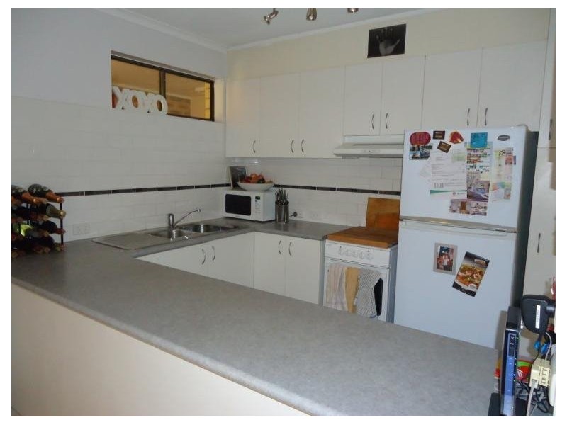 3/490 Marine Parade, Biggera Waters QLD 4216