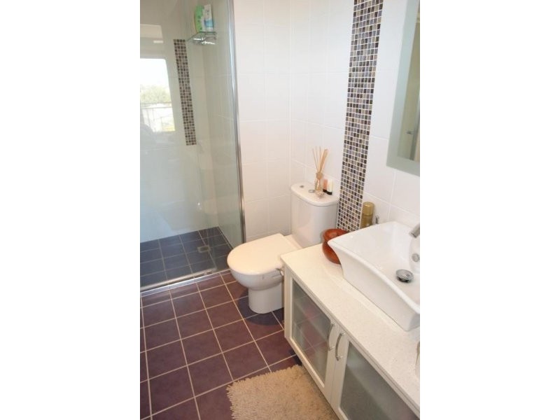 16/14 Jennifer Avenue, Runaway Bay QLD 4216