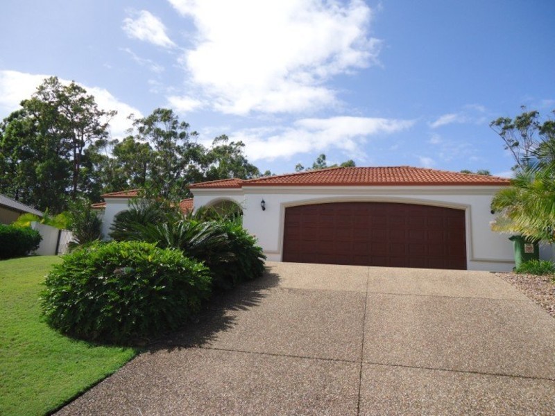 69 Arun Drive, Arundel QLD 4214