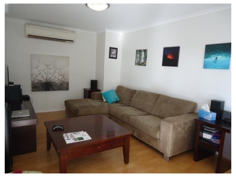 1/20 Botanical Drive, Labrador QLD 4215