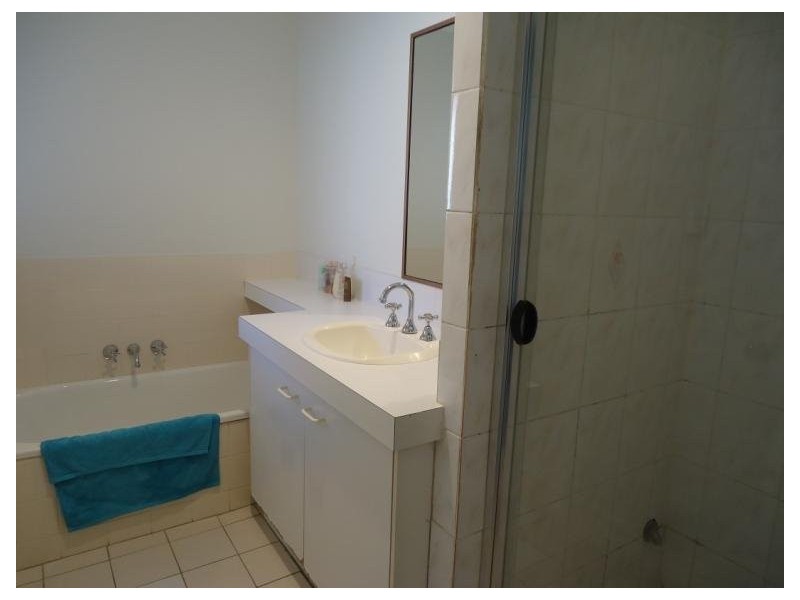 1/20 Botanical Drive, Labrador QLD 4215