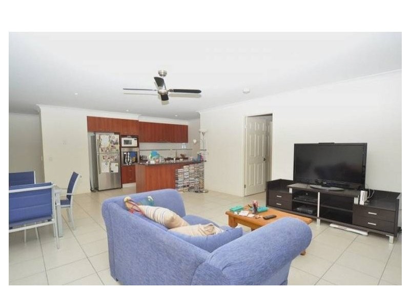 2/2 Focus Street, Ormeau QLD 4208