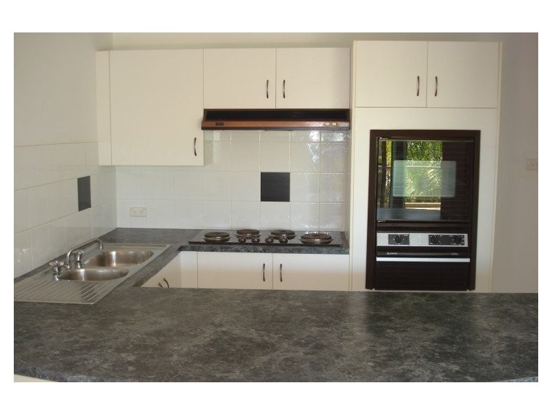 7/42 Falkinder Avenue, Paradise Point QLD 4216