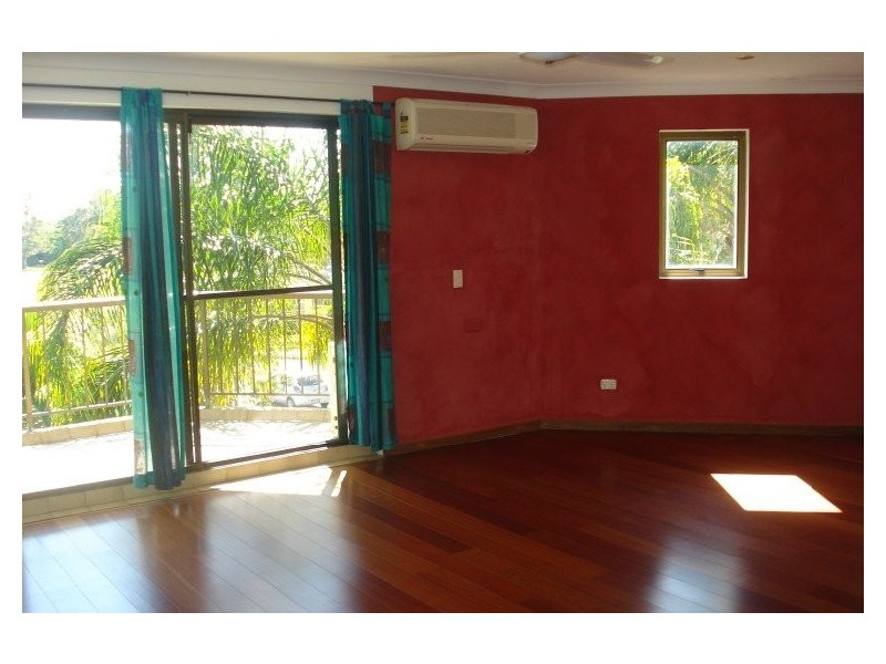 7/42 Falkinder Avenue, Paradise Point QLD 4216