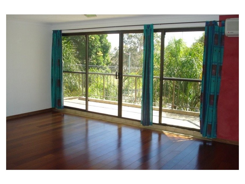 7/42 Falkinder Avenue, Paradise Point QLD 4216