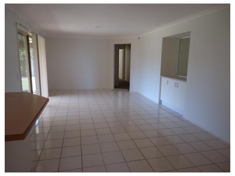 1 Morfantaine Terrace, Parkwood QLD 4214