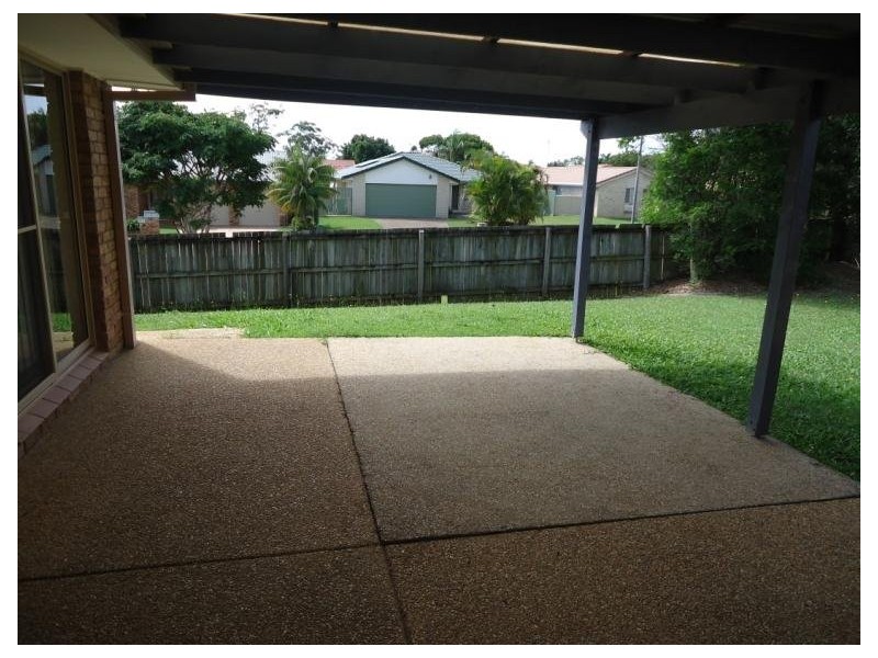 1 Morfantaine Terrace, Parkwood QLD 4214