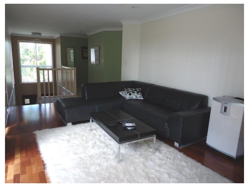 11 Thyme Court, Runaway Bay QLD 4216
