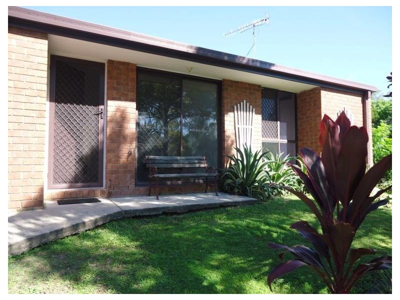 9/4 Monroe Court, Oxenford QLD 4210