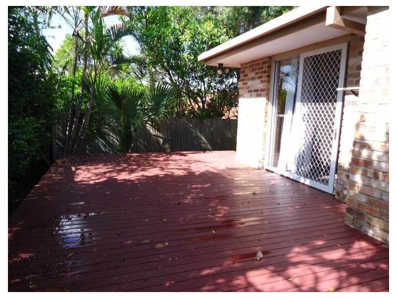 2/487 Pine Ridge Road, Runaway Bay QLD 4216