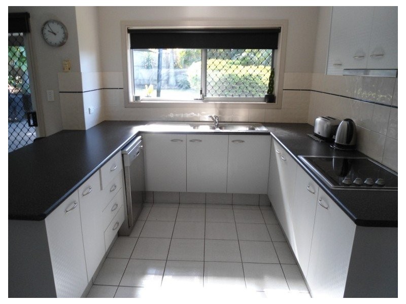 271 Central Street, Arundel QLD 4214