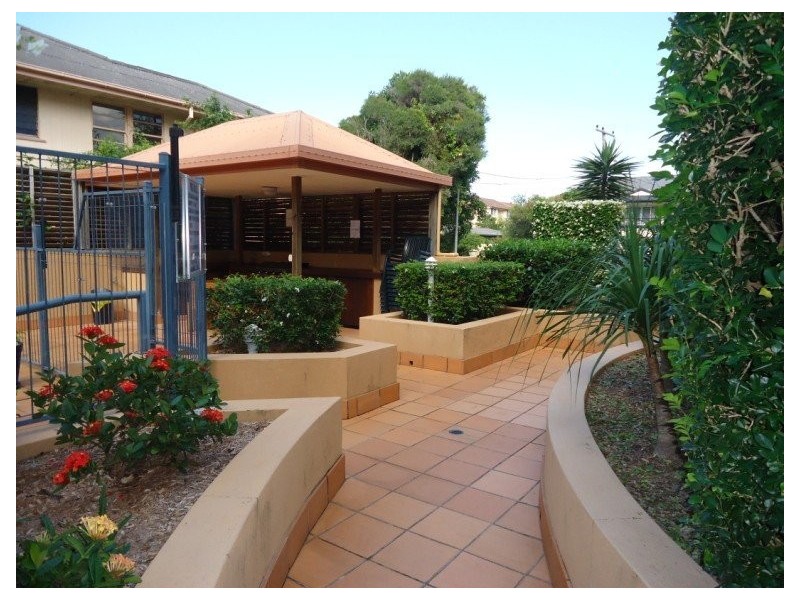 8/83 Brighton Street, Biggera Waters QLD 4216