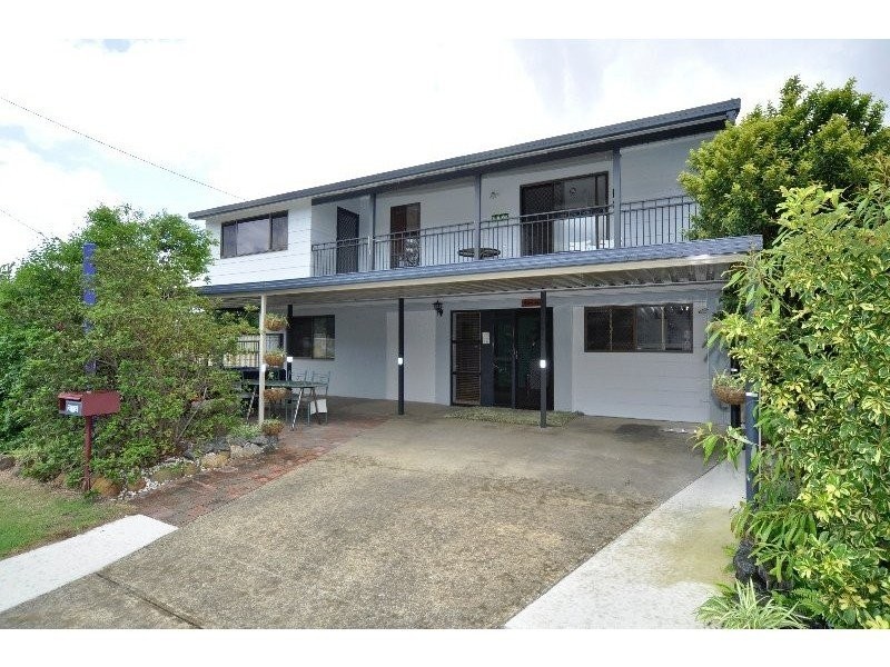 212 Oxley Drive, Coombabah QLD 4216