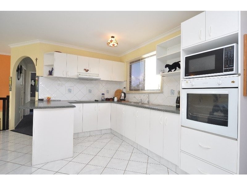 212 Oxley Drive, Coombabah QLD 4216