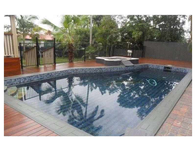 19 Kingsley Street, Labrador QLD 4215