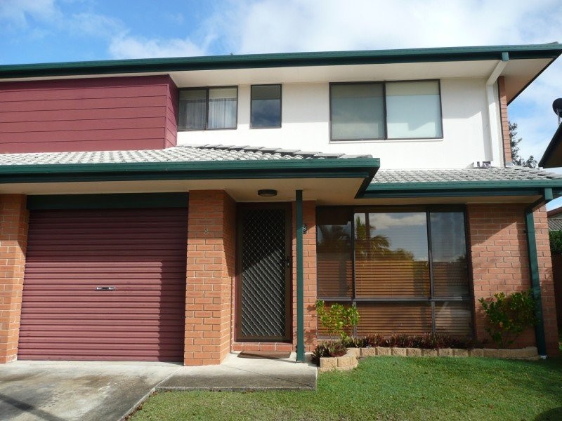 8/35 McMillan Street, Labrador QLD 4215