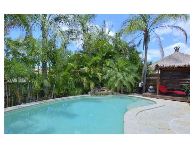 106 Monterey Keys Drive, Helensvale QLD 4212