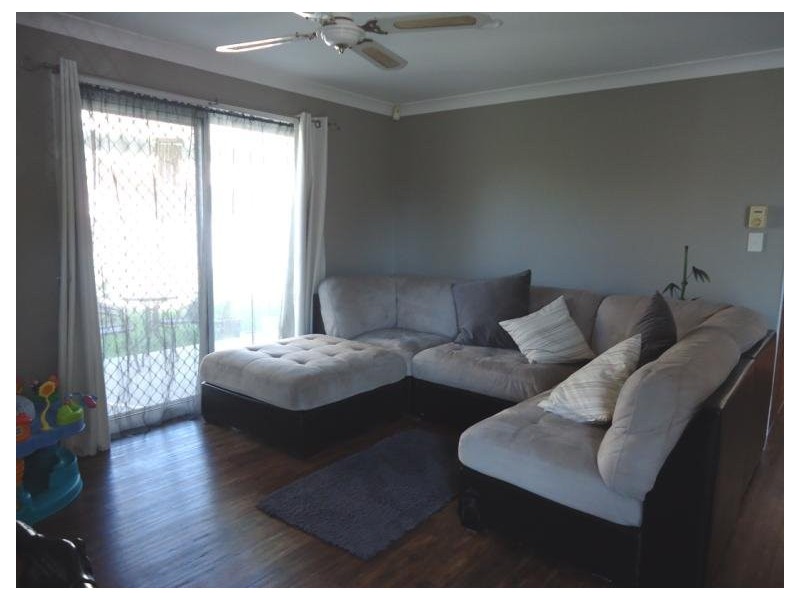 1/18 Annette Court, Labrador QLD 4215