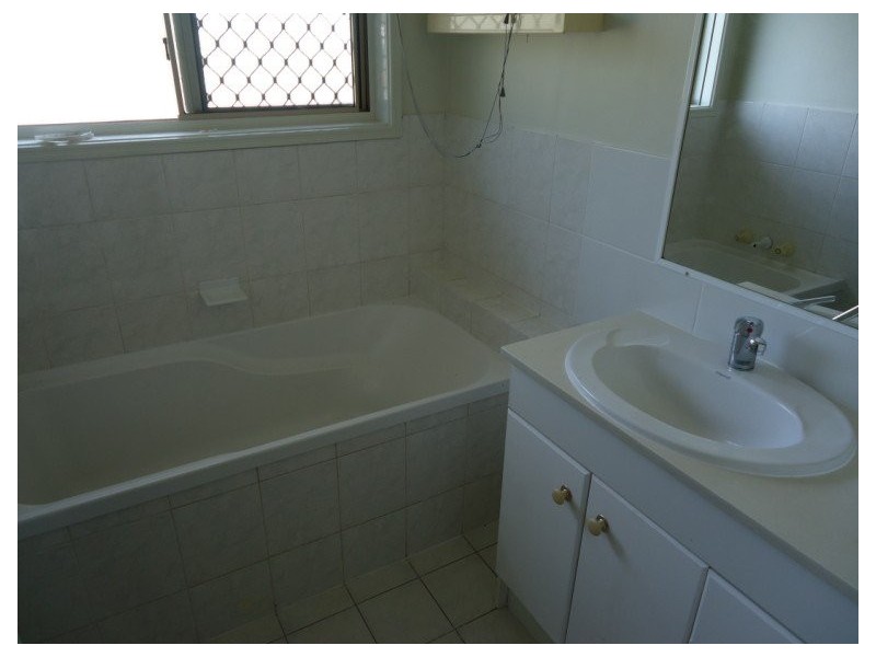 43 Henry Cotton Drive, Parkwood QLD 4214