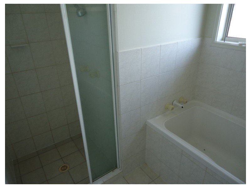 43 Henry Cotton Drive, Parkwood QLD 4214