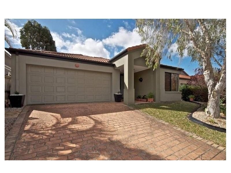 4 Harrow Place, Arundel QLD 4214