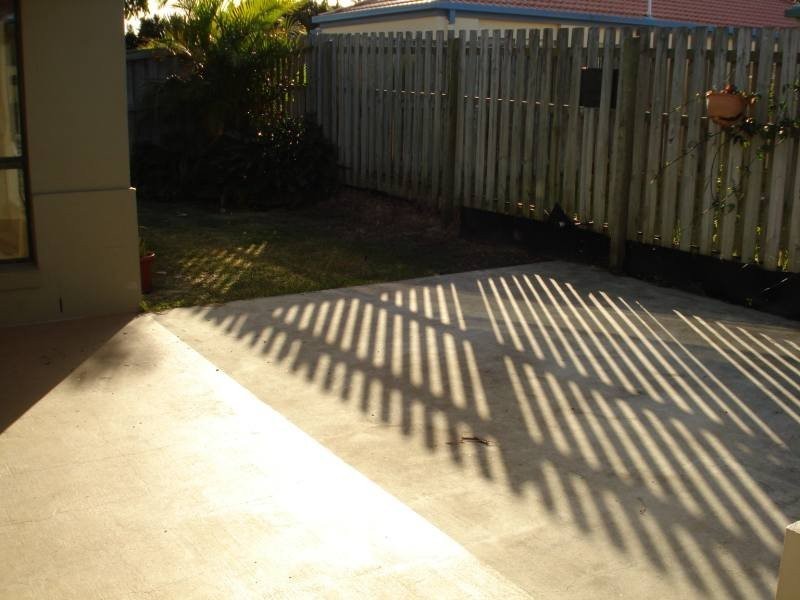 4 Harrow Place, Arundel QLD 4214