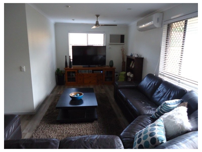 1/4 Columbia Court, Oxenford QLD 4210