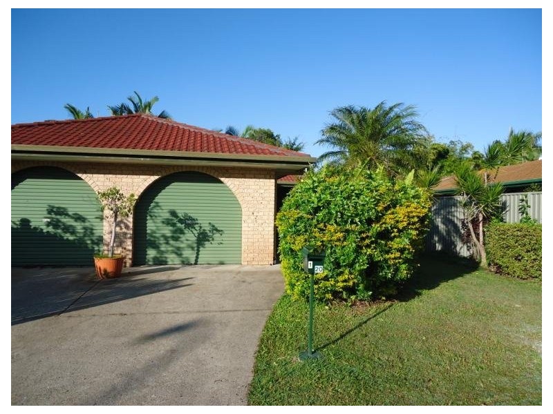 1/20 Stephenson Street, Labrador QLD 4215