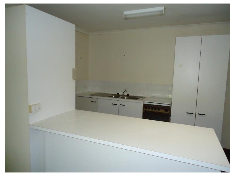 1/20 Stephenson Street, Labrador QLD 4215