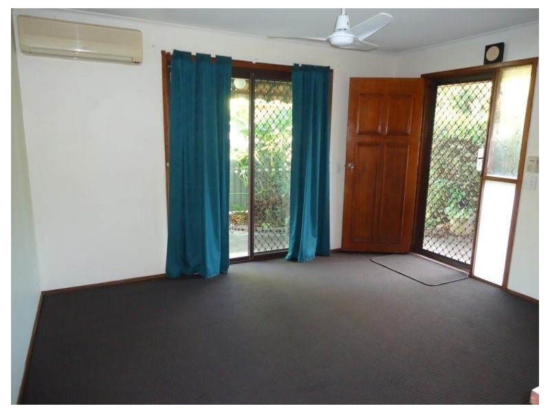 1/20 Stephenson Street, Labrador QLD 4215