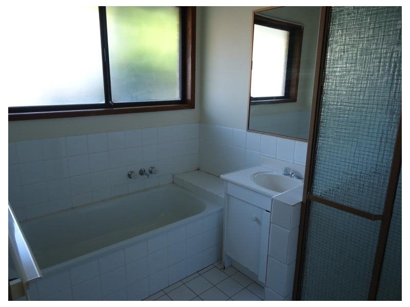 1/20 Stephenson Street, Labrador QLD 4215