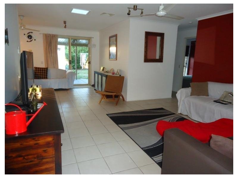 1/5 Academy Street, Oxenford QLD 4210