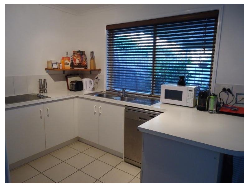 1/5 Academy Street, Oxenford QLD 4210