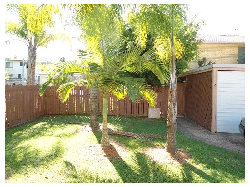 21/81 Olsen Avenue, Labrador QLD 4215