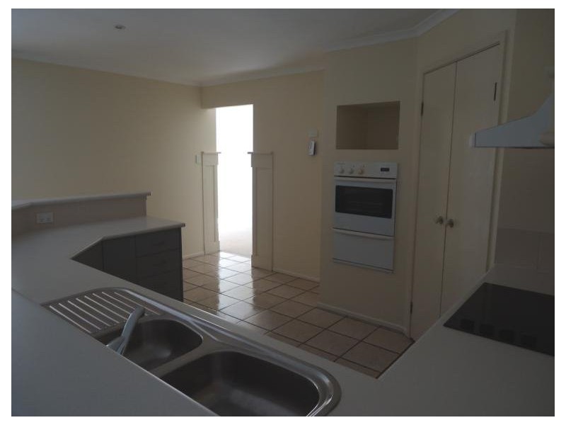 51 Audrey Avenue, Helensvale QLD 4212