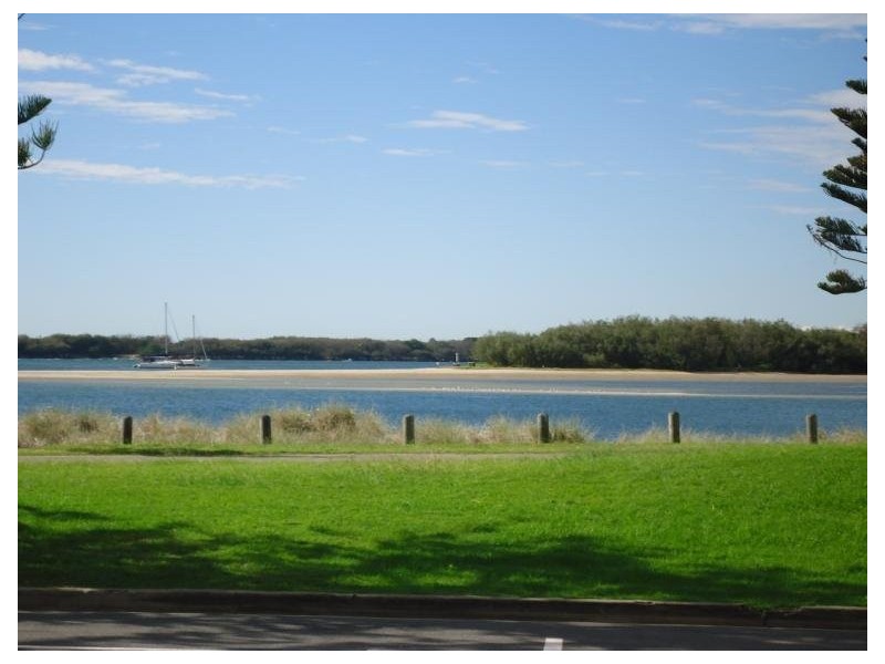 8/496 Marine Parade, Biggera Waters QLD 4216