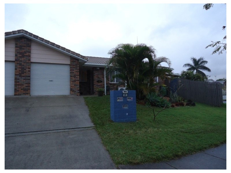 2/25 Kenny Drive, Labrador QLD 4215