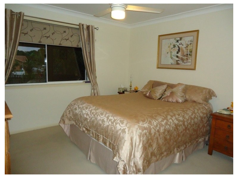 2/25 Kenny Drive, Labrador QLD 4215