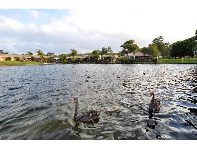 2/30 Marsupial Drive, Coombabah QLD 4216