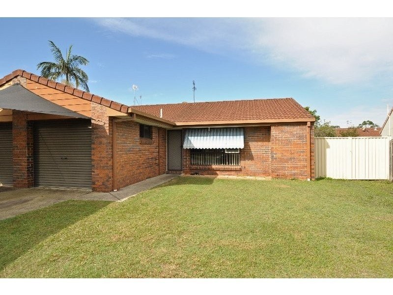 1/2 Echidna Court, Coombabah QLD 4216
