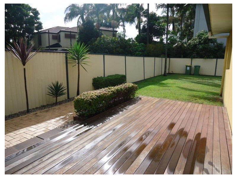 2/11 Hollywell Road, Biggera Waters QLD 4216