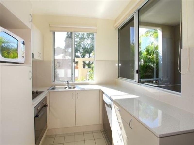 1/6 Rose Street, Southport QLD 4215