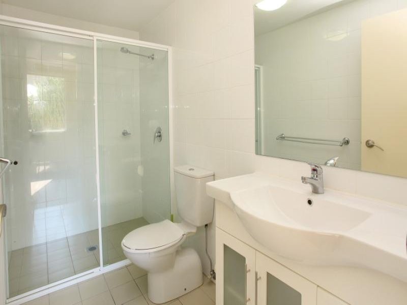 1/6 Rose Street, Southport QLD 4215