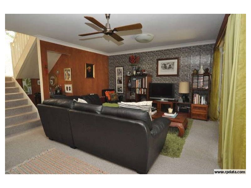 4/77 Government Road, Labrador QLD 4215