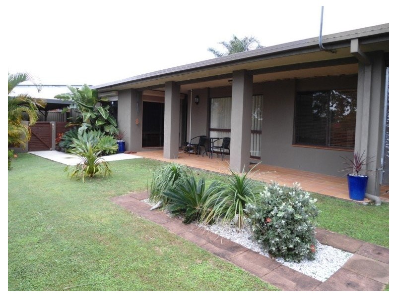 34 Thrush Avenue, Paradise Point QLD 4216