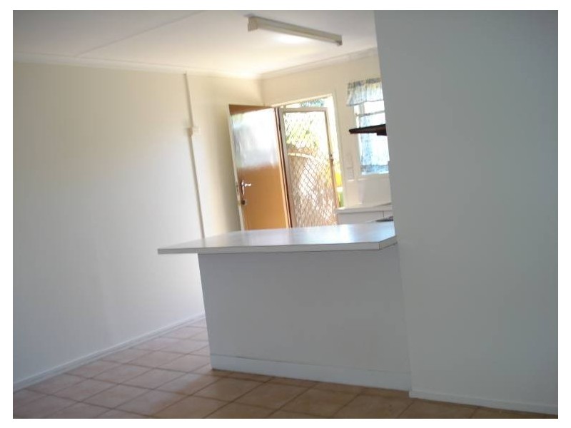 2/19 Back Street, Labrador QLD 4215