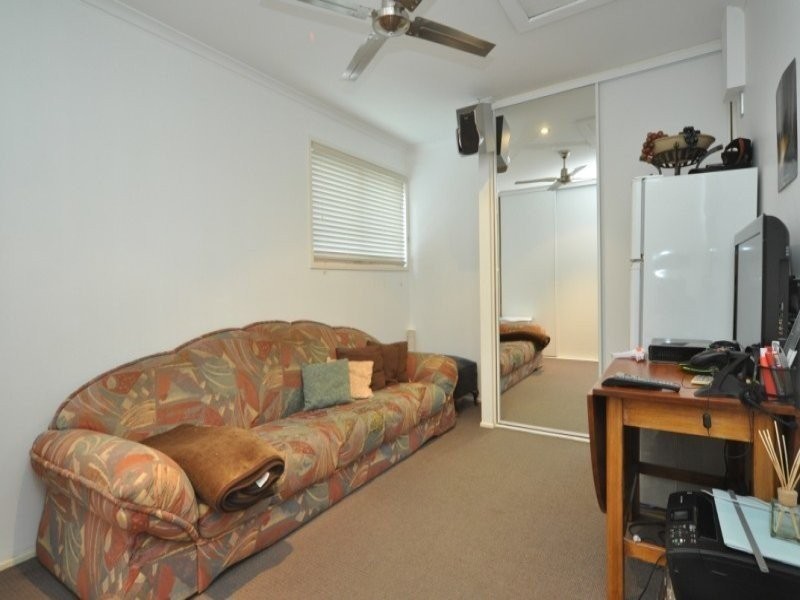 56 Studio Drive, Oxenford QLD 4210